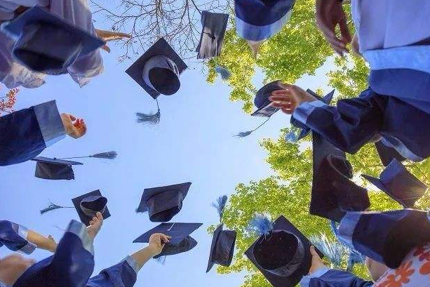 ���и���ǰһ��Ҫ��ϵ��ʦ�� ���Ա�ˢ���ʴ���