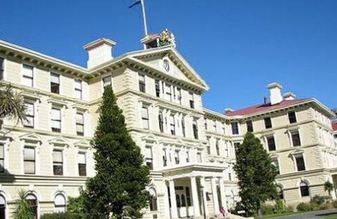 ��������ѧ���������ά�����Ǵ�ѧ������רҵ�Ƽ�