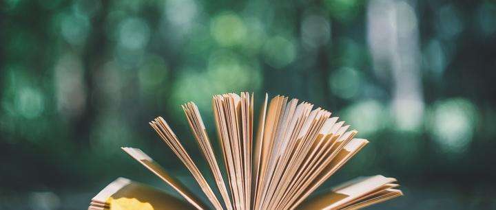 ƽ�������ѵ���ͨ������������Ʒ��ø��򵥣�