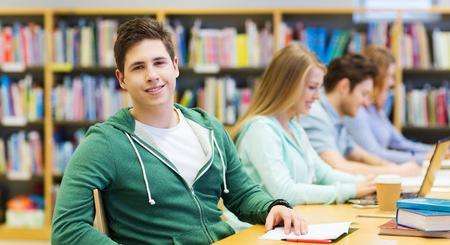 �и�����д�����������30������Ѹ�ٽ����