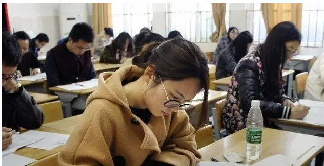 ���˸߿����ںû���ҵ��� ��ʲô����