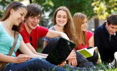 ������ѧ�����о����߿�ֱ¼����ЩҪ��