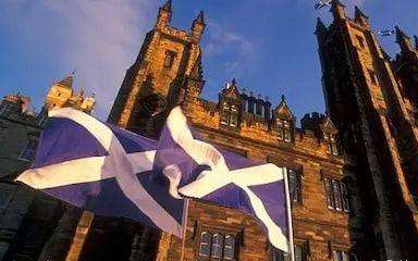 ����Ӣ����ѧ����ѧԺ�ĸ���