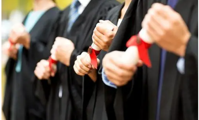 ����׼��֤û�о��忼����ô��