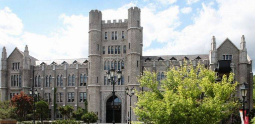 ����������ѧ����¼ȡ����ߵ�רҵ��ԺУ�Ƽ�