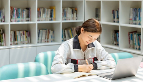 ����Ӣ�￼����������⸴ϰ����