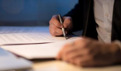 ִҵҩʦ�������е���������