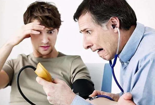 ִҵҩʦ���Ա�������