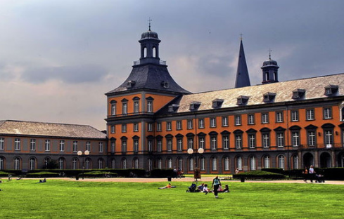 �¹���ѧ���з��ý���