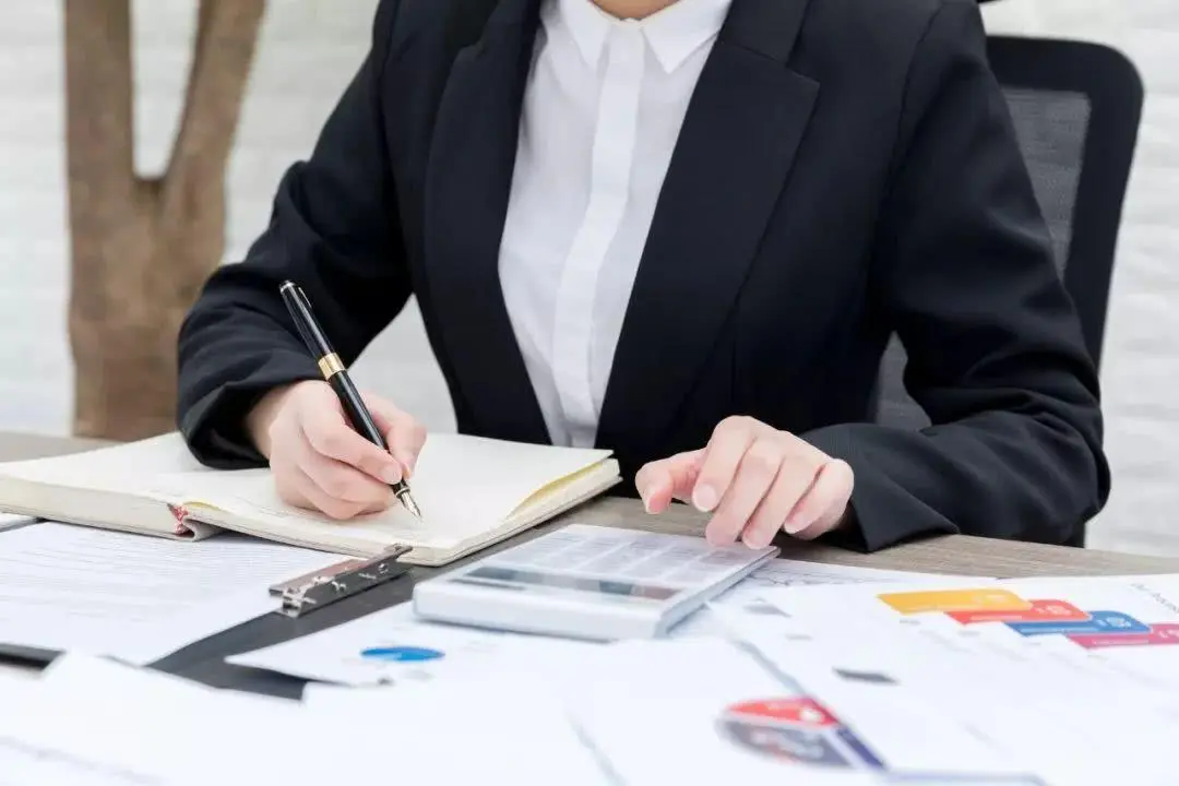 �������ʦ������ô���֣�