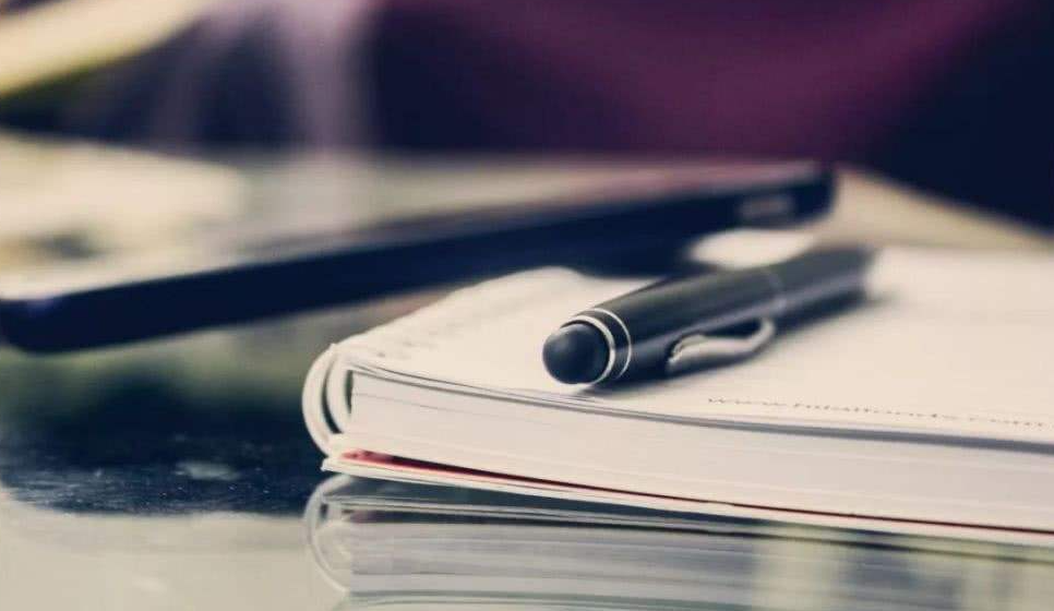 ��ͥ����ָ��ʦ�ǹ�����֤�� ֤����ʲô��