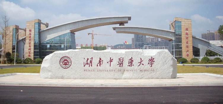 �μӺ��ϳɿ����Ա���ЩѧУ��