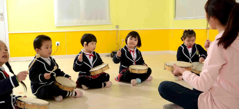 ����ʦ�ʸ�֤��Ҫʲô���� ����ѧ�����Կ���