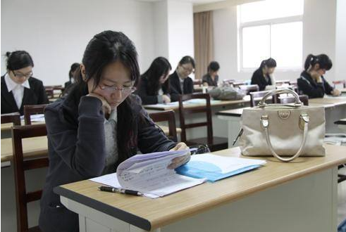 2022���ʦ�ʸ�֤�������ϱ������� ���Է�ֵ������÷���