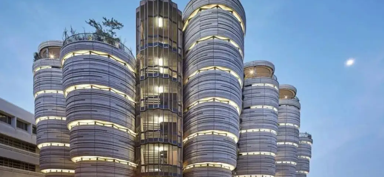 ��������¼�����ѧһ�굽��Ҫ������Ǯ��