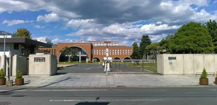 �ձ���ѧ����������רҵ����Щ��