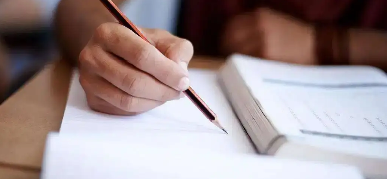 �ٰ���˼���Ե���˼���Եص�����Щ��