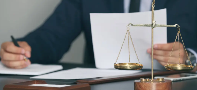 ˾�����Ա�������α�����