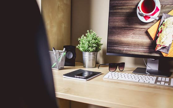 3dmax ��ô���صƹ�_3dmax�����صƹ�