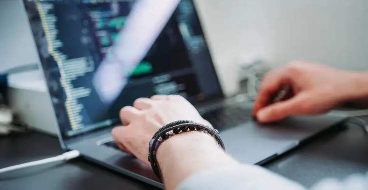 IT��ѵ�����������