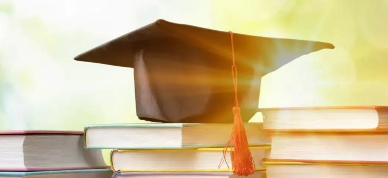 ����ѧУ��ôѡ