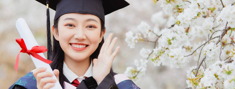 ���˸߿���ר��ƾ������