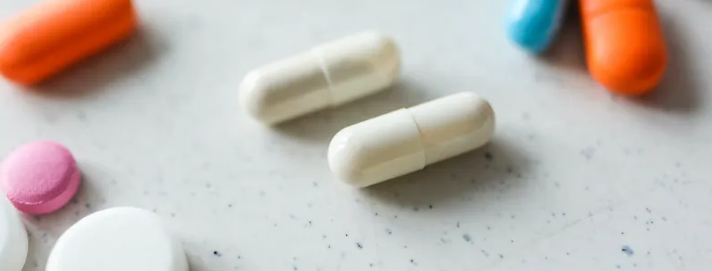 ҩʦ�������籣���ܱ�����ҩʦ�ʸ�֤��������