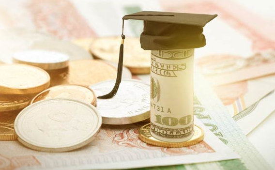 ��ѧ����ר����ѧ��һ����Ҫ����Ǯ