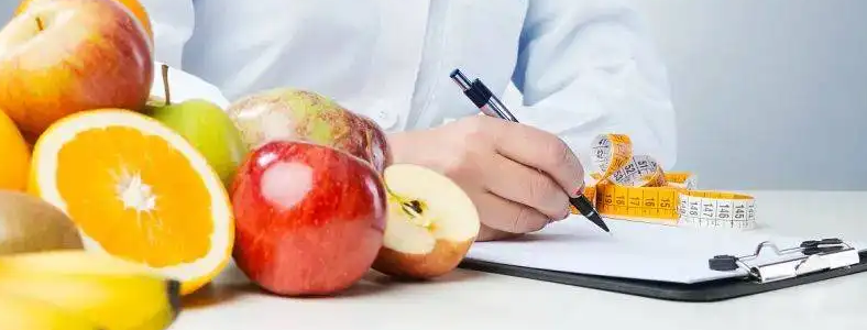 ��������ʦ��Ӫ��ʦ֤�ĸ��ã�