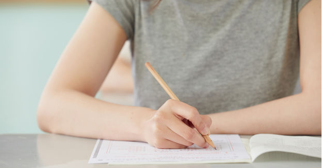 ����������Դ֤�ı������� ��ϰ����