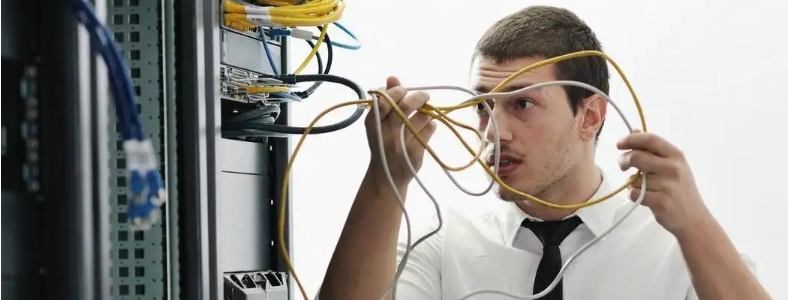 ������ά����ʦ�����繤��ʦ������