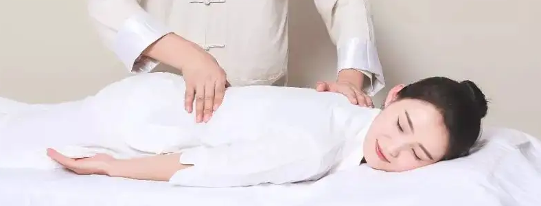 ѧ���ð�Ħǰ������