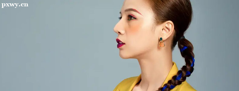 ��ױ������ѵ����Ǯ