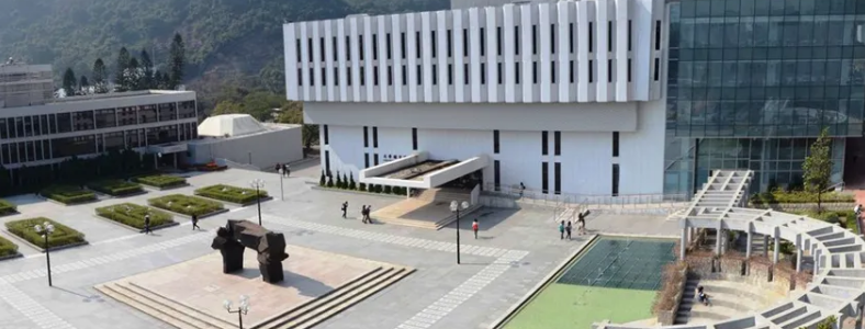 ������Ĵ�ѧѧ��һ���Ƕ���