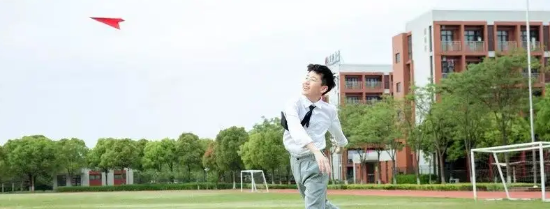 ʮ�꺢�ӵ�������Ӧ����ô����