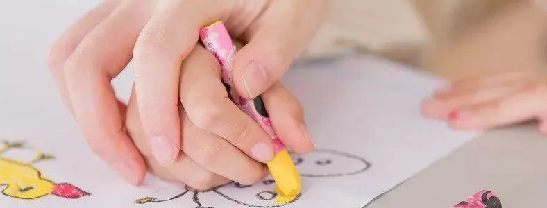 ��ô�ܿغ������ֻ�