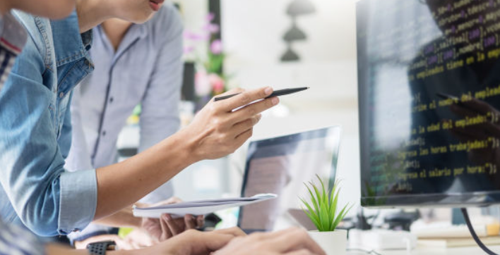 ��������ʦ��һ������ʦ��ͨ���ʷֱ��Ƕ���