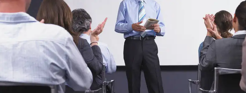 ���ڽ������Խ�����ô��