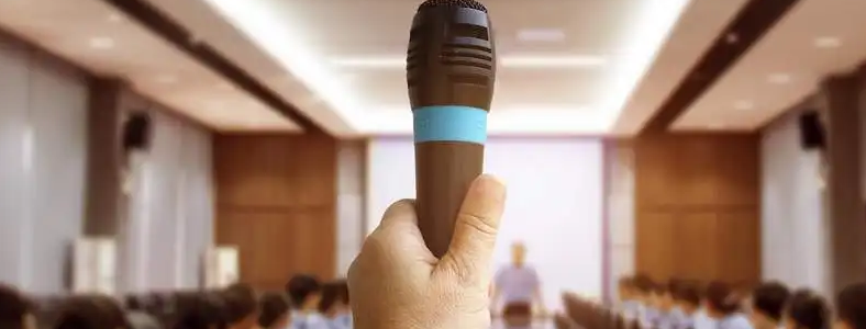 ���˿ڲ���ѵ����ô���Ƕ���