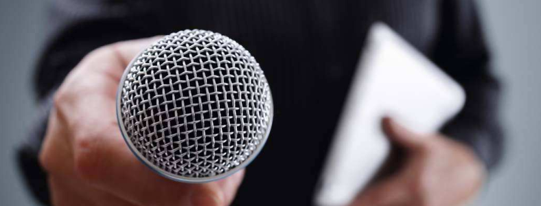 ��̨���ڽ������������ô��