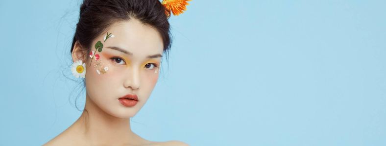 ���ݻ�ױ��ѵ�γ�����