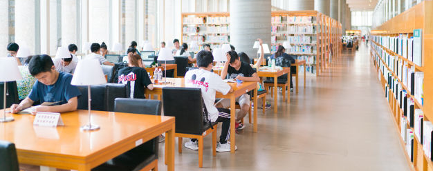 ��е������켰���Զ������п�Ŀ