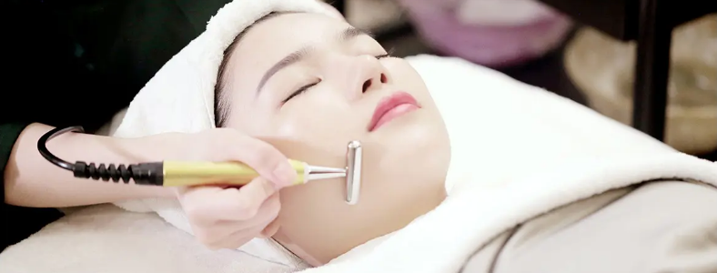 ������ѵѧУ�ڱ���