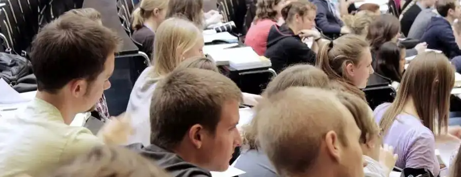 ��˼���Է�Ϊ��������