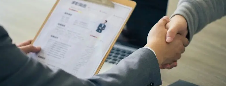 ���ҿ��Ŵ�ѧ�ĺ�����