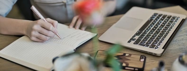 ������ѯʦ�������ñ�׼