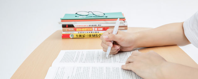 һ����������ʦ�ĺϸ��׼