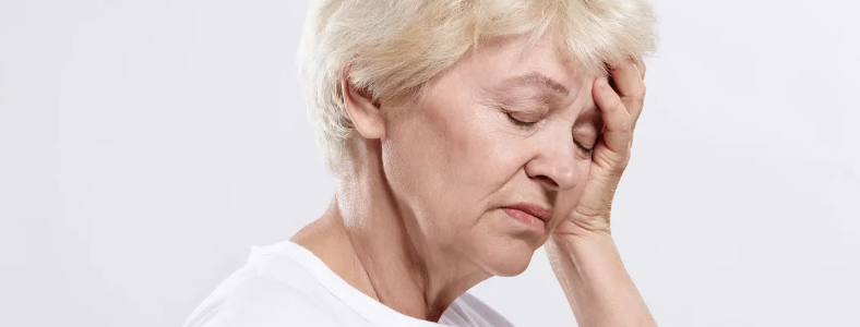 ��ʯ��λ�ڼ����Լ�����