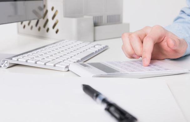 ���֤���м�����ʦ��������