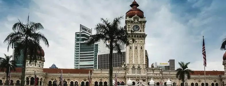 �Լ۱ȸߵ���ѧ��������Щ